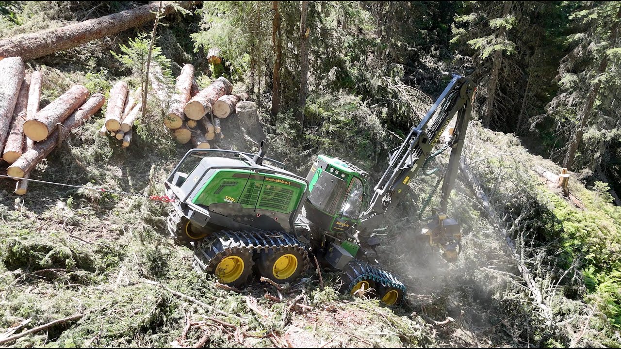Steilhang Holzschlag mit Riebli Forst AG und Vollernter John Deere 1270G 🇨🇭 🪓🪵