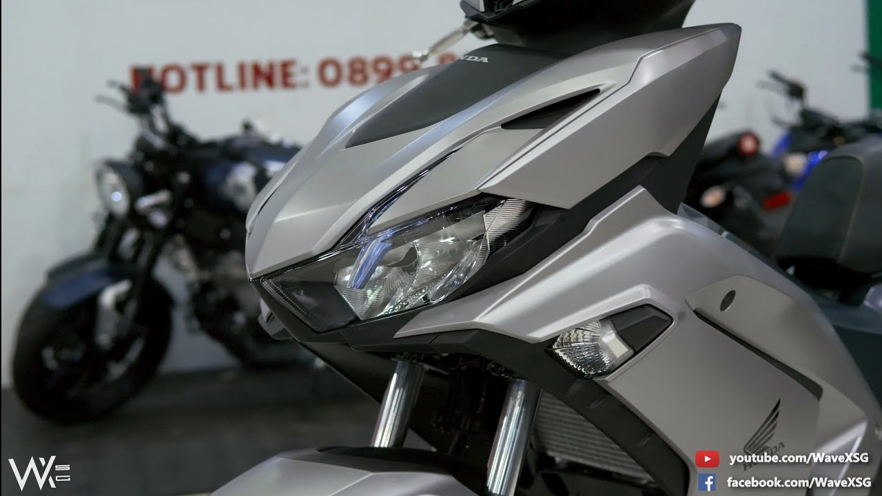 Honda Winner X 150i ABS - Bạc Nhám Xanh / Matte Silver - Walkaround