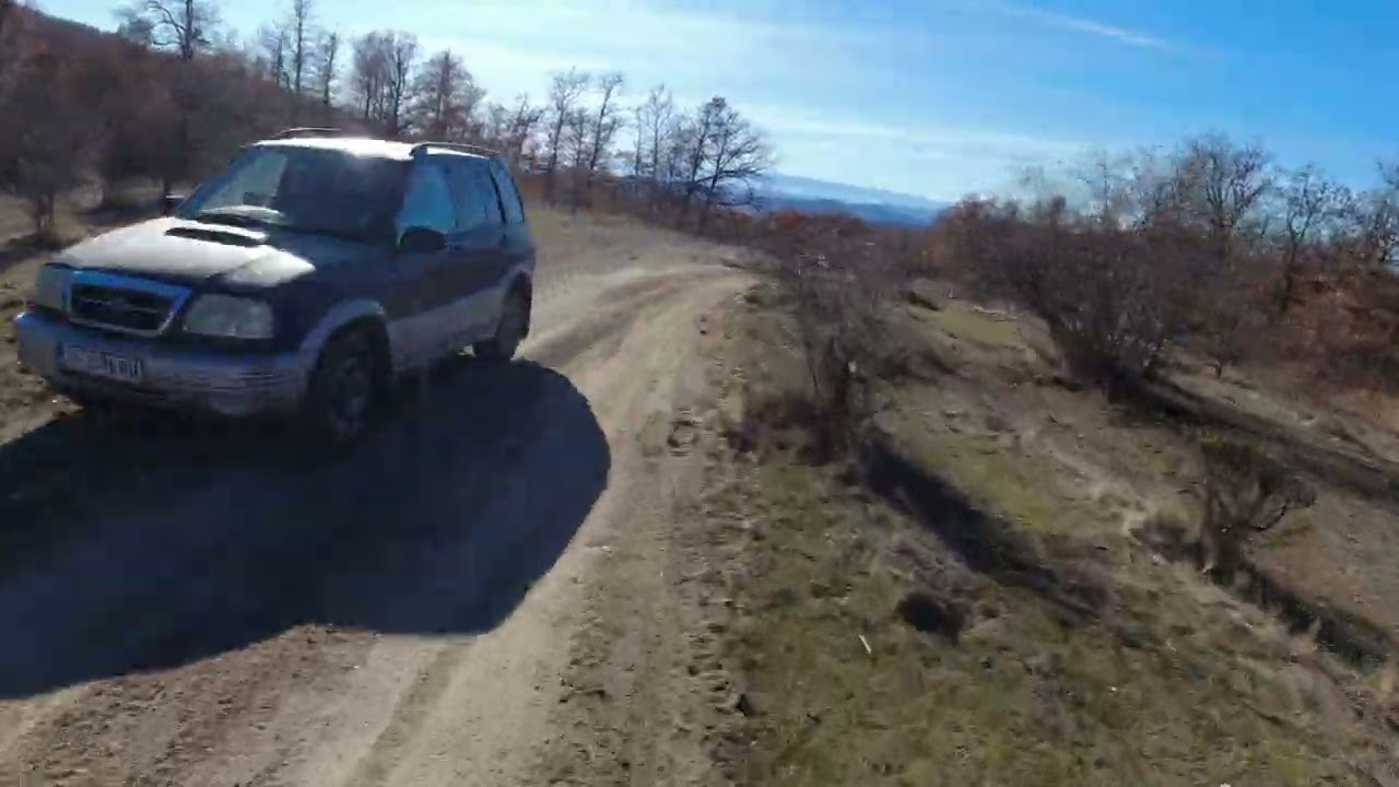 спускане от подножието на вр. Вълк до гр. Стрелча