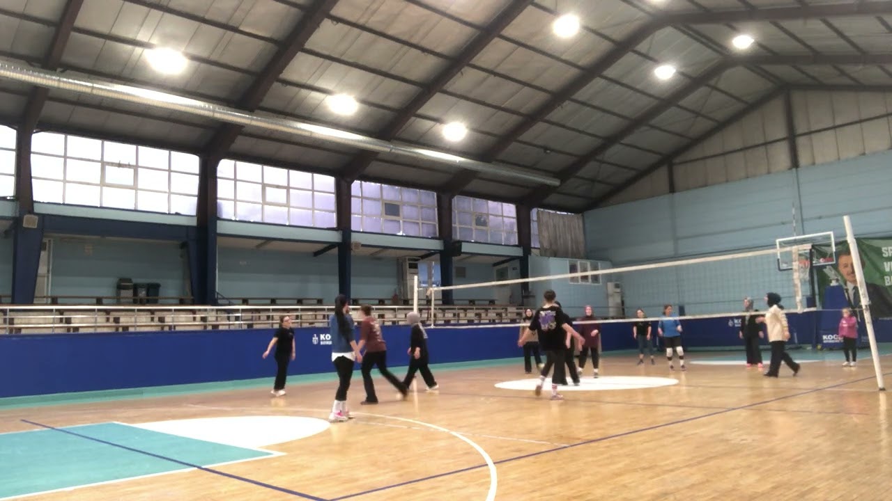 10 Şubat Salı voleybol son set kısa