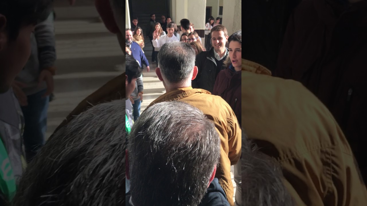 Despedida de alumnos y profesores a José Naranjo por su jubilación en Maristas Málaga