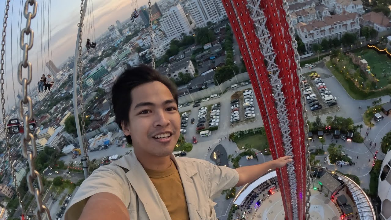 SkyFlyers - first ride reaction | Asiatique the Riverfront | Funtime StarFlyer 135 m.