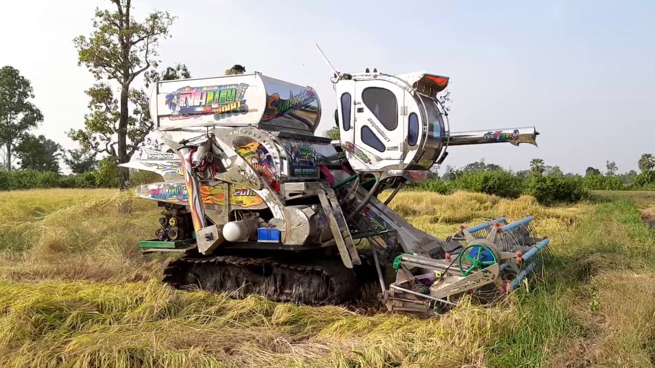 จัดเต็มสูบ สมบุญพัฒนาตู้แอร์ เกี่ยวข้าวล้ม นิ่งสุดๆ VIP combine harvesters EP.5795