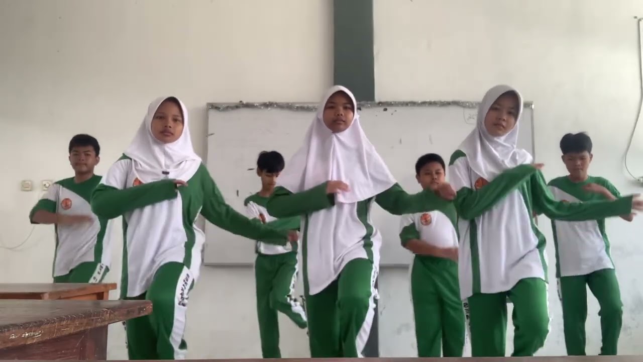 tugas kelompok 1 PJOK senam irama 