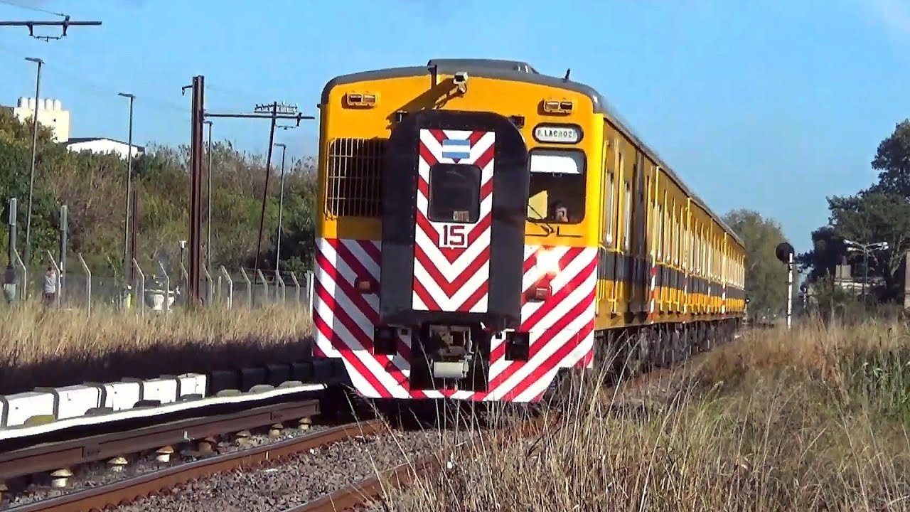 FERROCARRIL URQUIZA EN LYNCH, F. MORENO Y LOURDES.