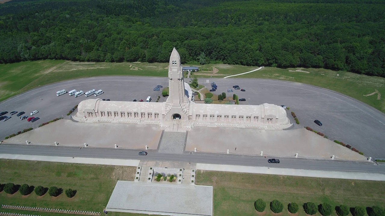 DROHNE Beinhaus von Douaumont VERDUN 2