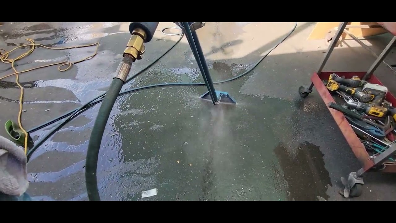 Prochem Lancer 22.5 hp carpet cleaning truckmount