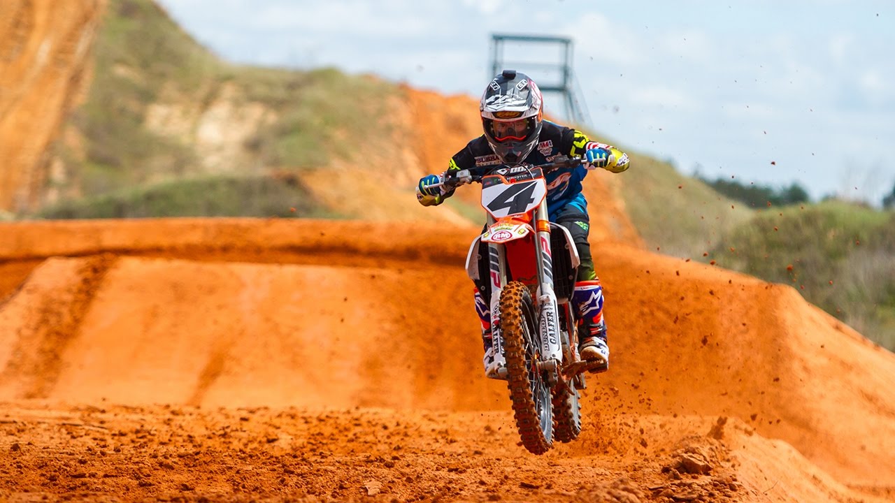 Racer X Films: Blake Baggett riding at El Chupacabra Ranch RAW