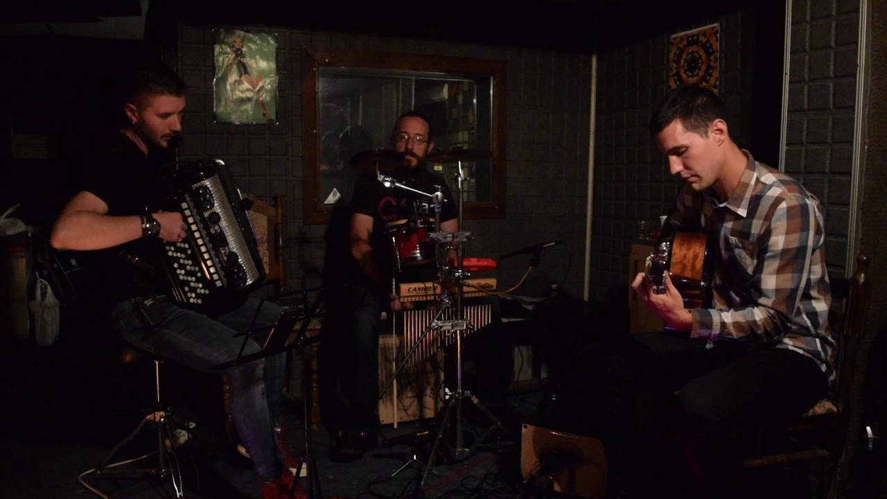 Neboj&scaron;a Aćimović & Pro acoustic band - Prati&scaron; me u stopu (cover)