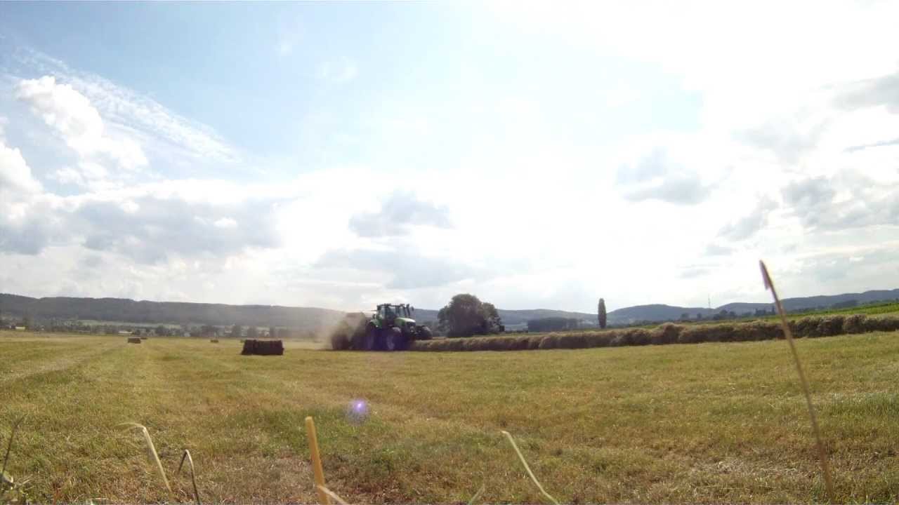 Ballen Pressen mit Deutz Agrotron 260 + Claas Quadrant 3200
