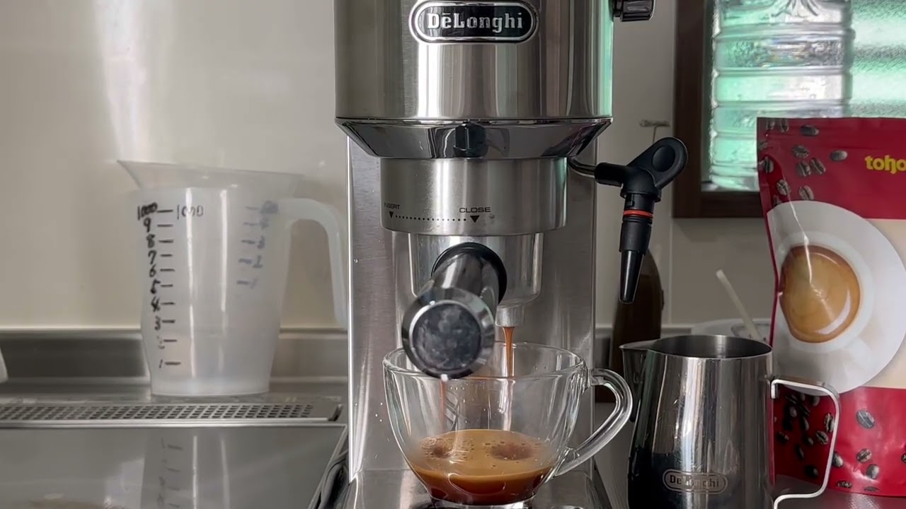 今日も平和。ヤギとコーヒーと、少しの老い
