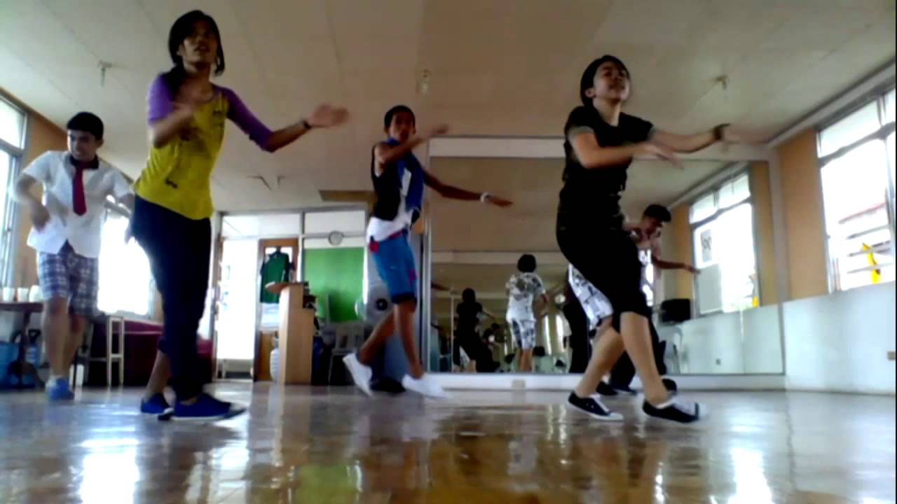 I aM mE & ICONic Boyz Opening Performance (Raise Your Glass) - Pink / Blind Creepers Version