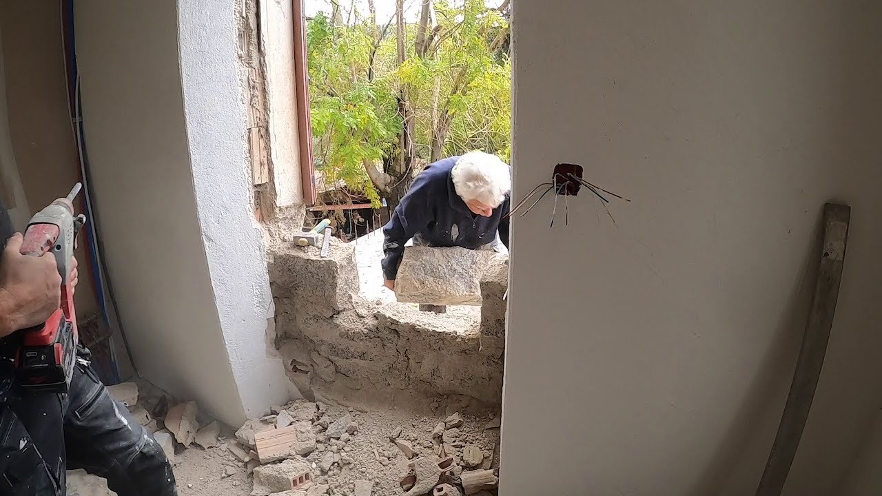 Transformer une fenêtre en porte fenêtre