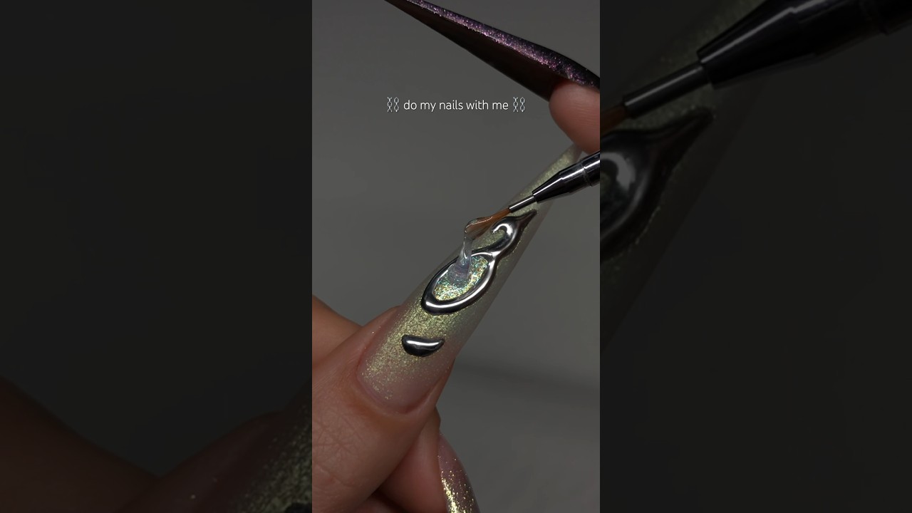 Silver Metal gel art paint code: NOODLE10 