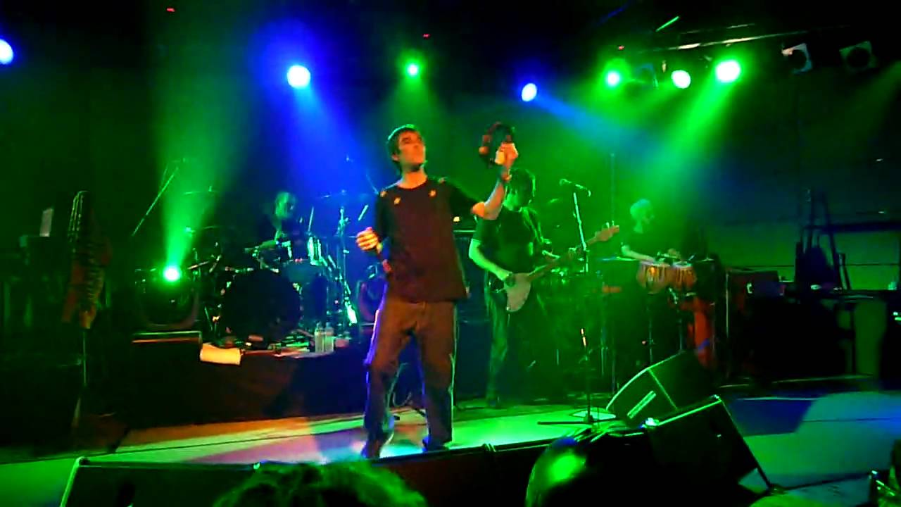 Ian Brown - Crowning of the poor ( live at Thessaloniki, Greece 26.02.2010 )