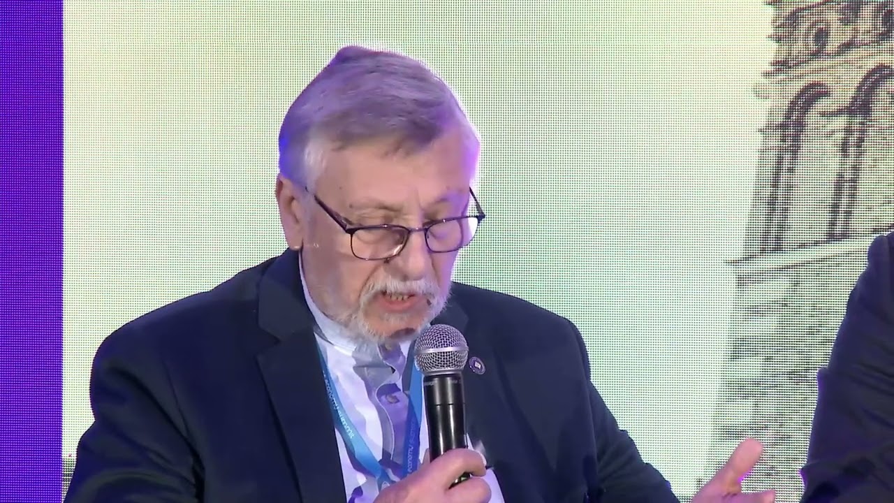 Panel dyskusyjny: Samorząd terytorialny na trudne czasy
