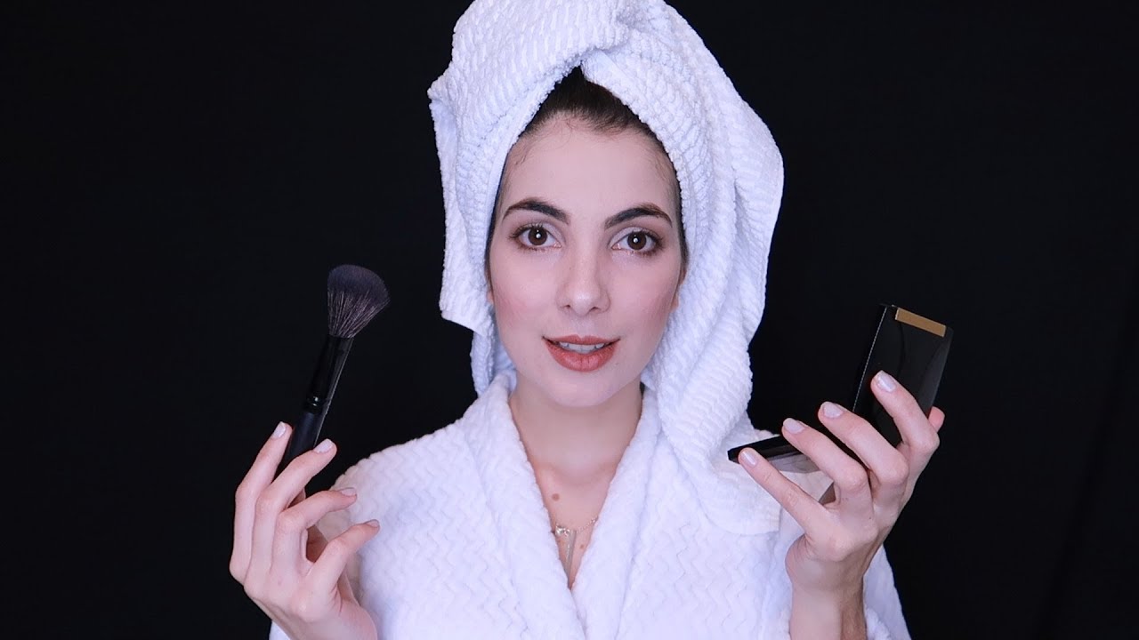 ASMR ME MAQUIANDO - SONS DE MAQUIAGEM, VOZ SUAVE, SUSSURROS, TAPPING