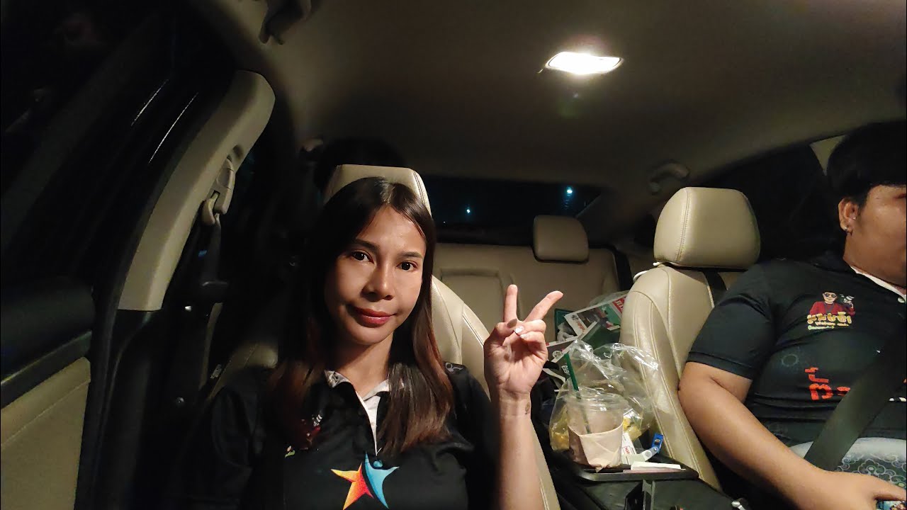 ไลฟ์สด🔴 พูดคุยกับเอฟซีระหว่างเดินทางกลับที่พัก