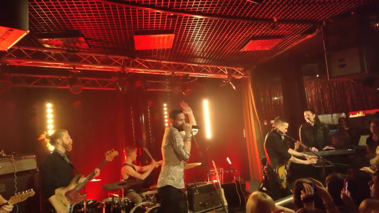 Lauri Tähkä & Revohka Oma Elämä (live)