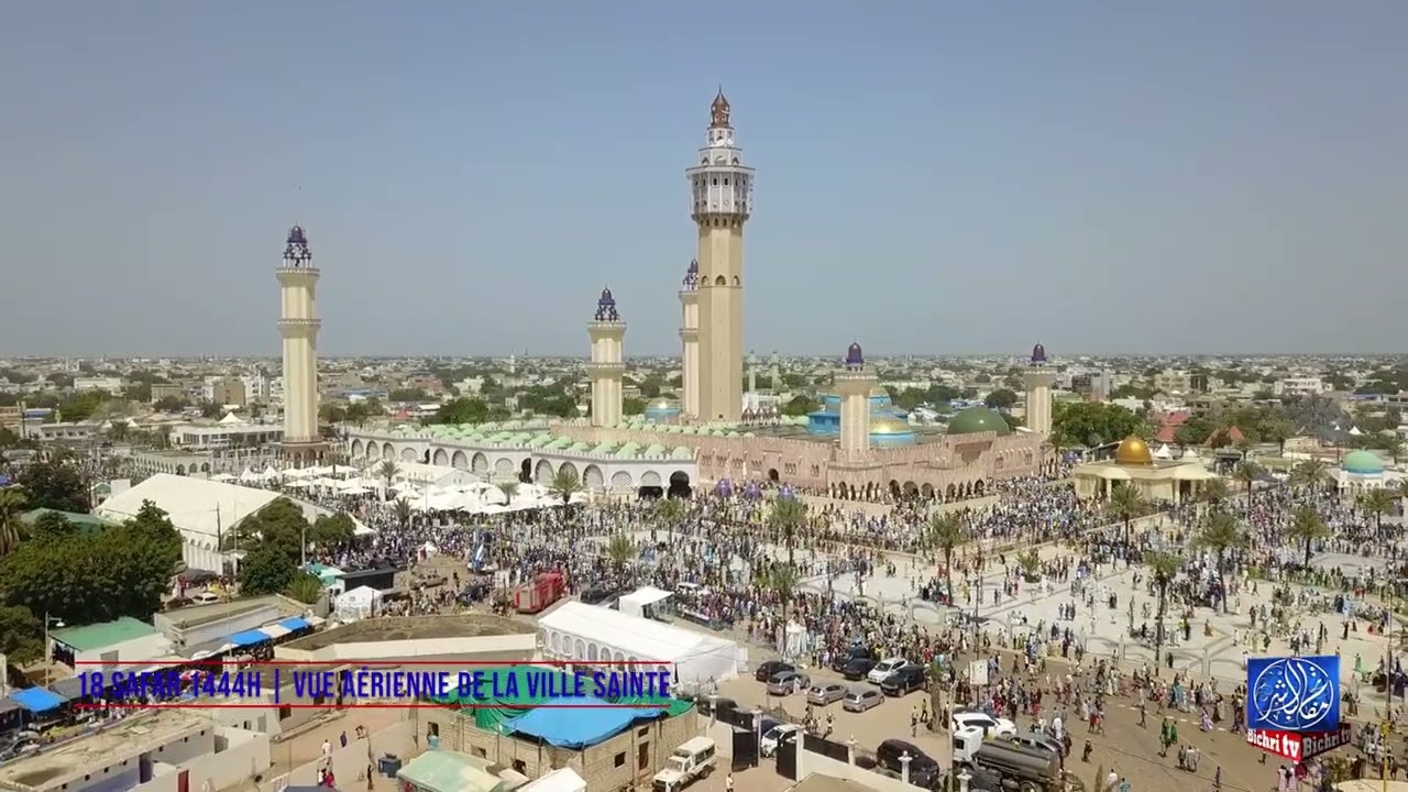 18 Safar 1444H | Vue a&eacute;rienne de la Ville Sainte | Jour