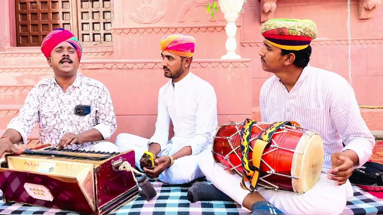 बरसो पुराना गीत मूमल गायक राणे ख़ान अजासर बहुत मधुर आवाज़ में/rane khan ajasar 