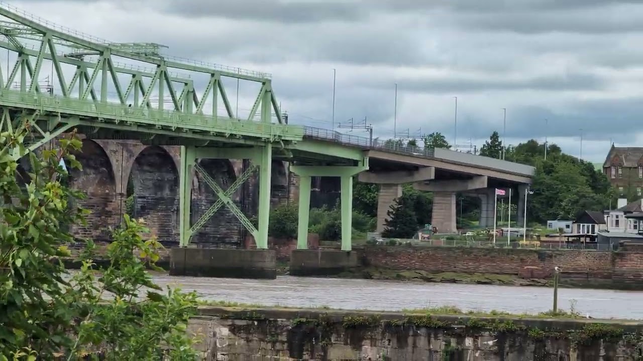 4K-60FPS-HIRES 🌉 Runcorn Promenade 🌉 Tuesday 28th of May 2024.