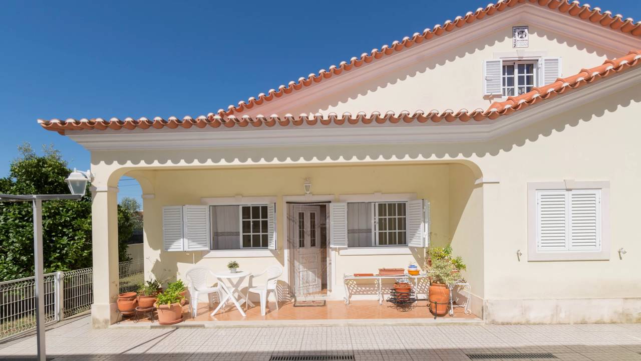 VENDE MORADIA BREJOS DE AZEITÃO - BAIXA DE PREÇO