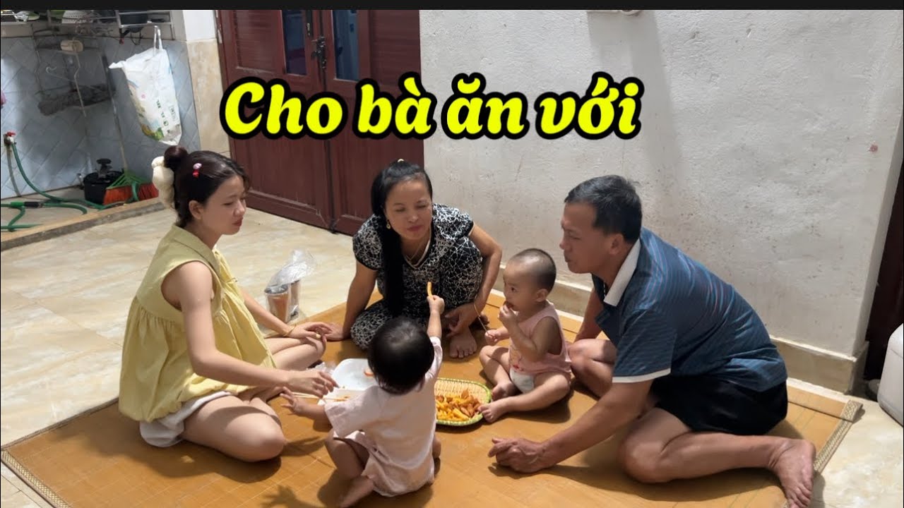 Bon Bơ Ăn Vặt Đêm Khuya…!