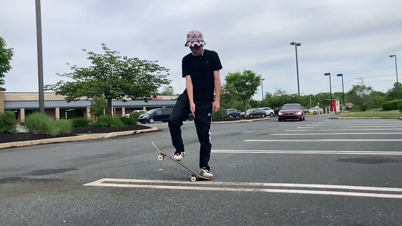 How to Ollie - Skate Lessons w/ Solo