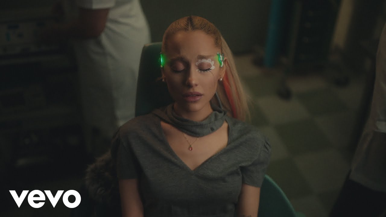 Ariana Grande - We Can't Be Friends (432hz)