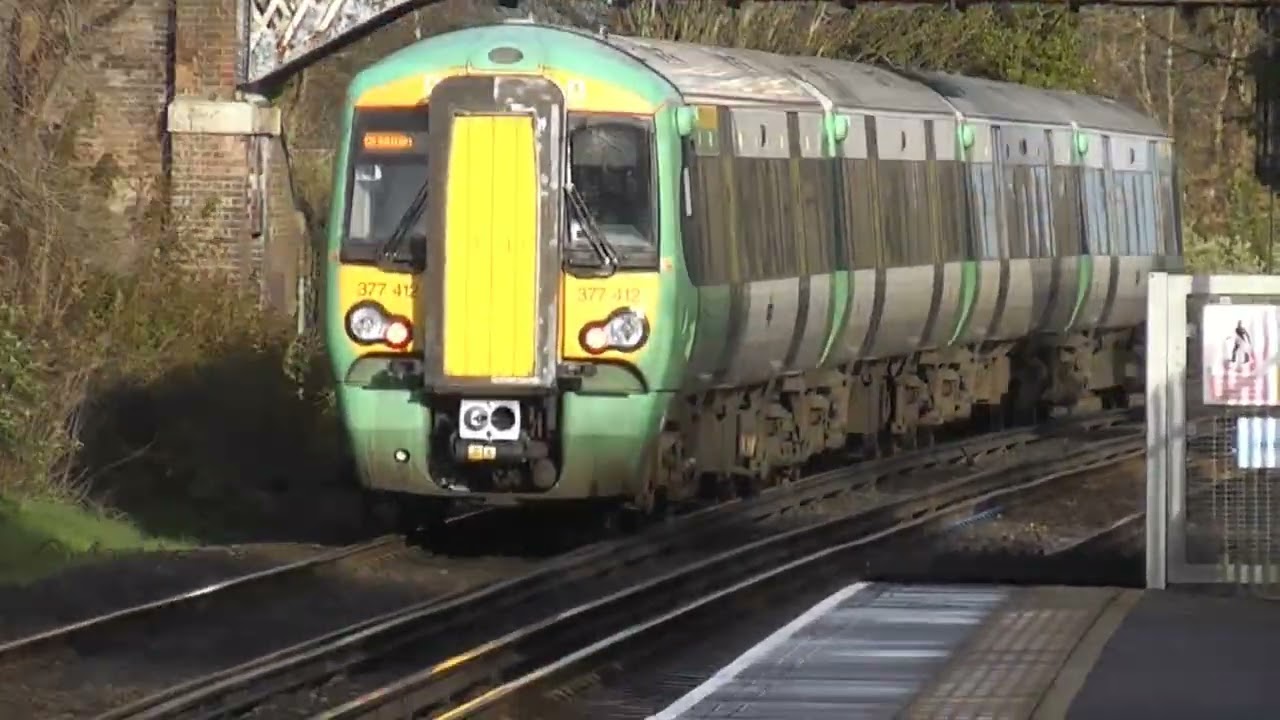Evening Trains at Cosham, Including 1Q51 Test Train, 10-04-2023.
