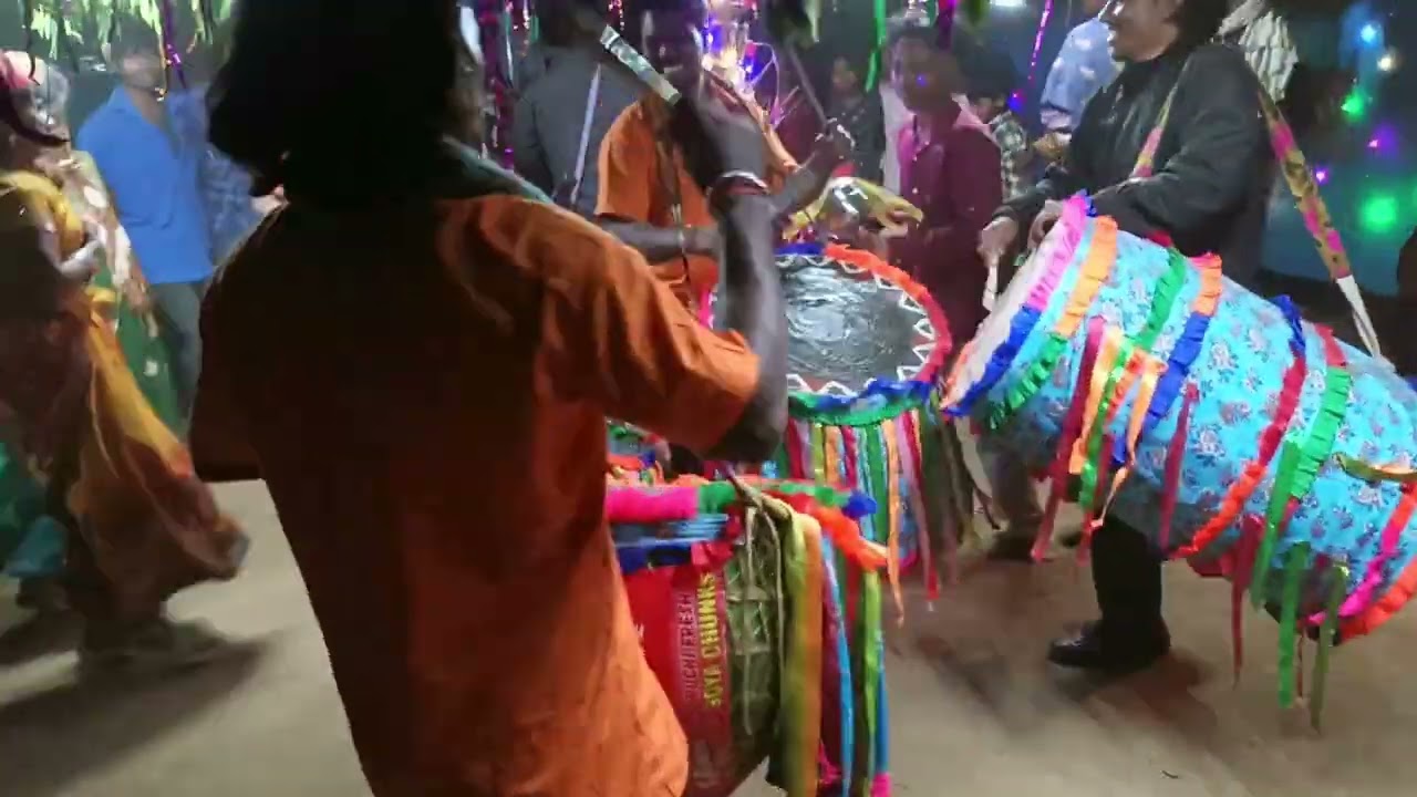 Na cahi Sona candi na cahi Hira re moke cahi raja tore sahara re,,,,  Maharthi Sahnayi Wadak 