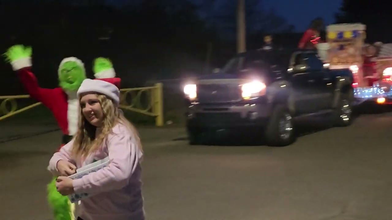 Hazelgreen Christmas parade 2024