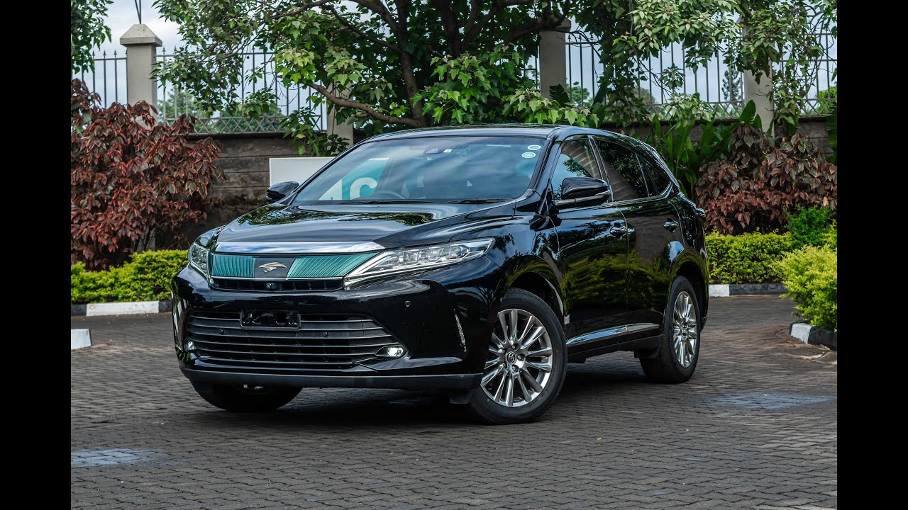 🚗 2018 Toyota Harrier | 2.0L Petrol | 67,000KM | Panoramic Sunroof | JBL Audio | Japan Import