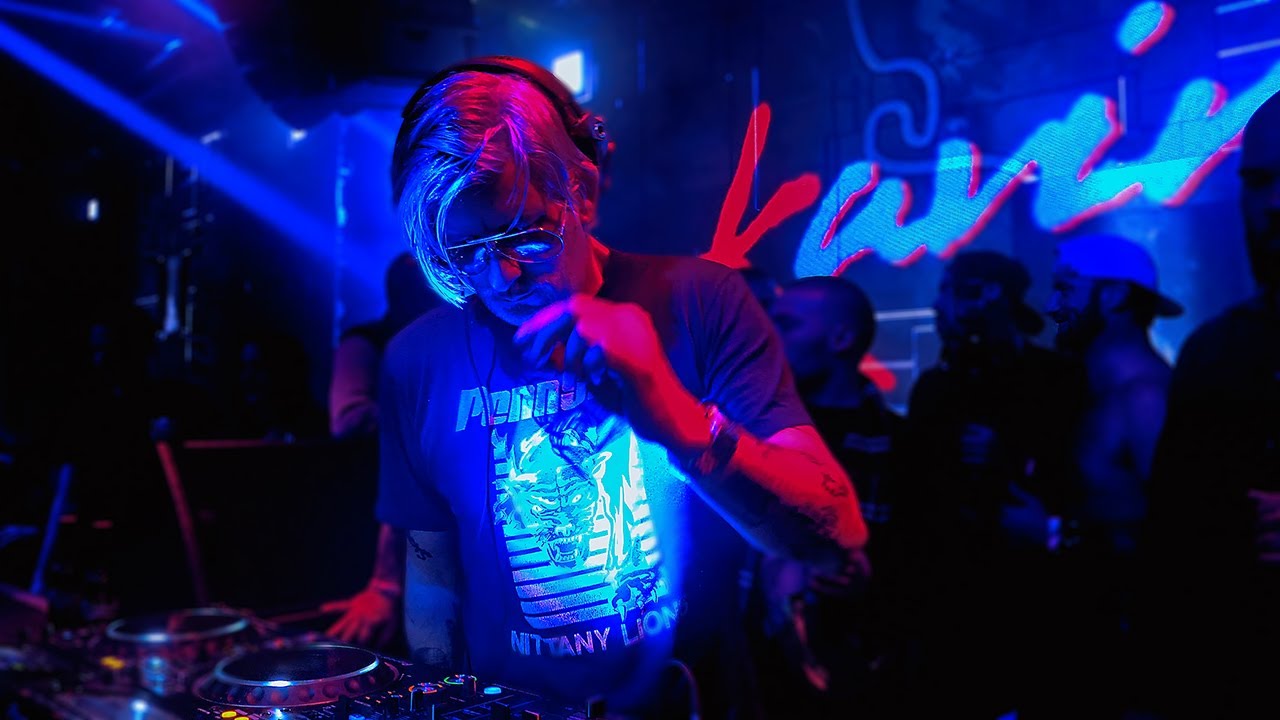 KAVINSKY - FAUST PARIS (Live)