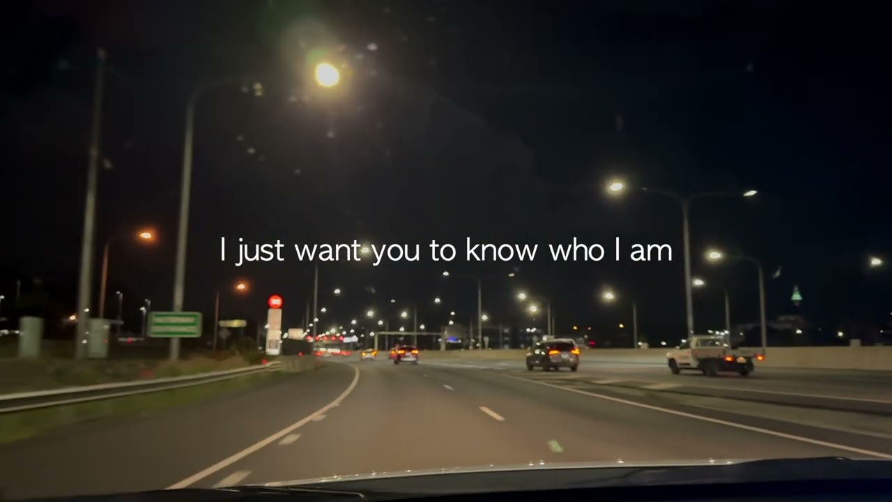 Chloe Adams - Iris (Official Lyric Video)