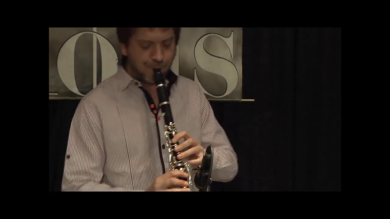 Chorinho pra ele.  Hermeto Pascoal para clarinete, guitarra y percusión