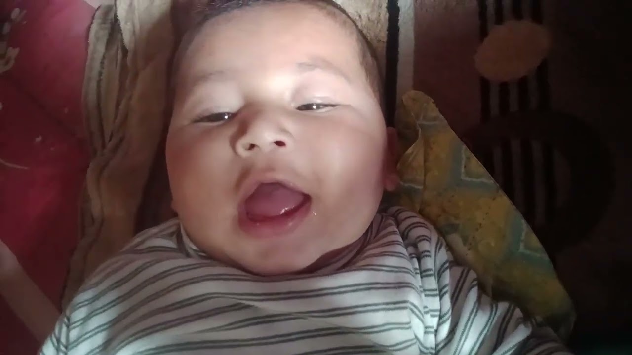 আমার বাবা যখন কথা বলতে চাই খুব সুন্দর লাগে তখন। 
