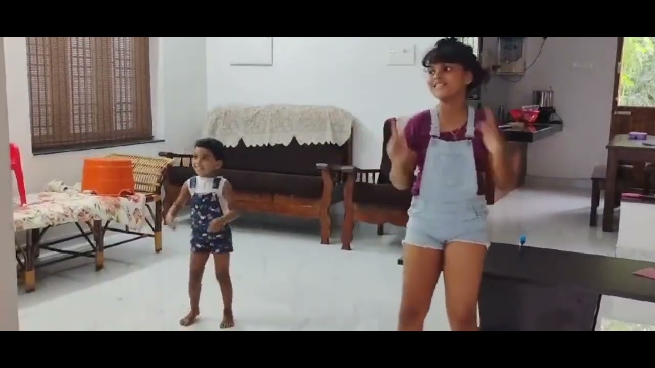 Baby Shark dance by Delina and Chasha