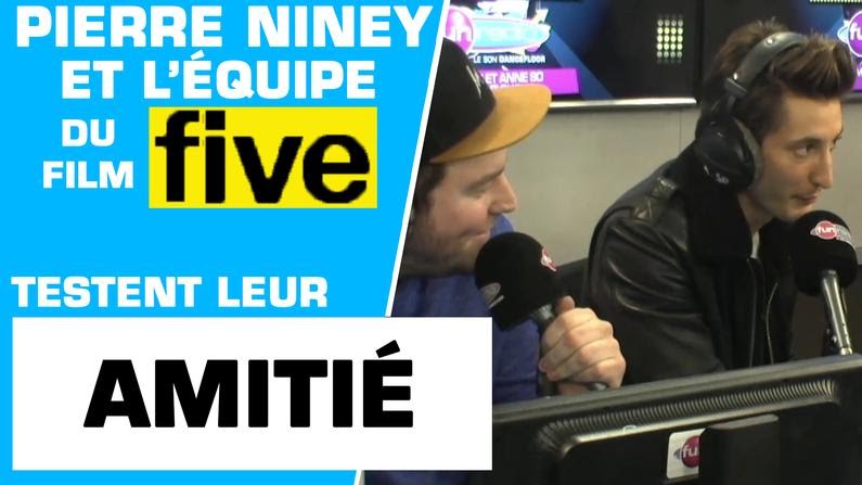 Pierre Niney et l'équipe de 