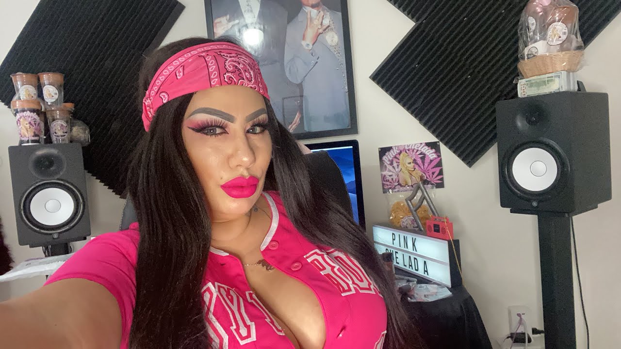 MISS LADY PINKS AKA PINKY ROZ&Eacute;Y  REAL TALK SUNDAYS UNBOXING & more