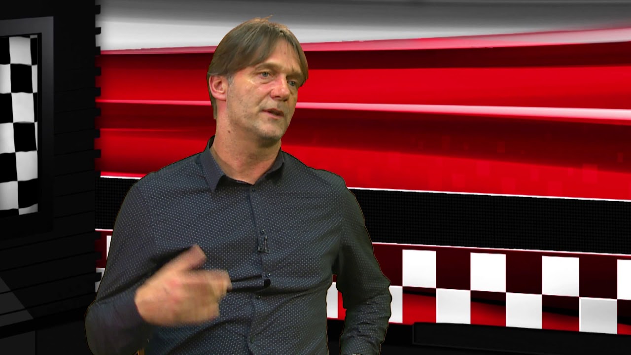 Labdarúgás: Aczél Zoltán volt a Dinó Sporthíradó vendége