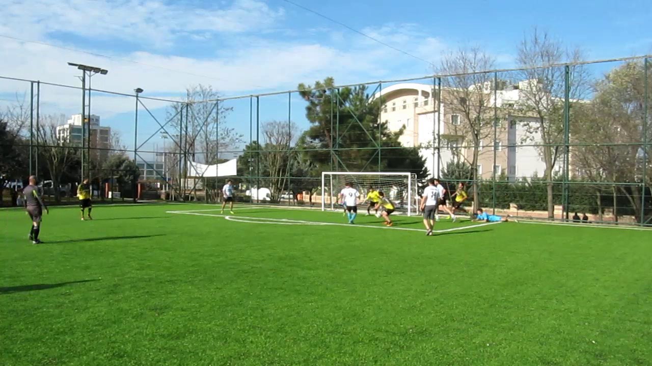 FC İstanbulls   Ahmet KARAN