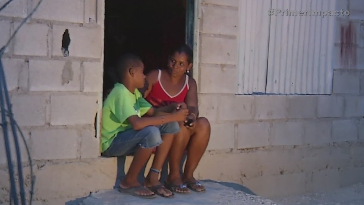 Extraña condición hace que niños parezcan niñas