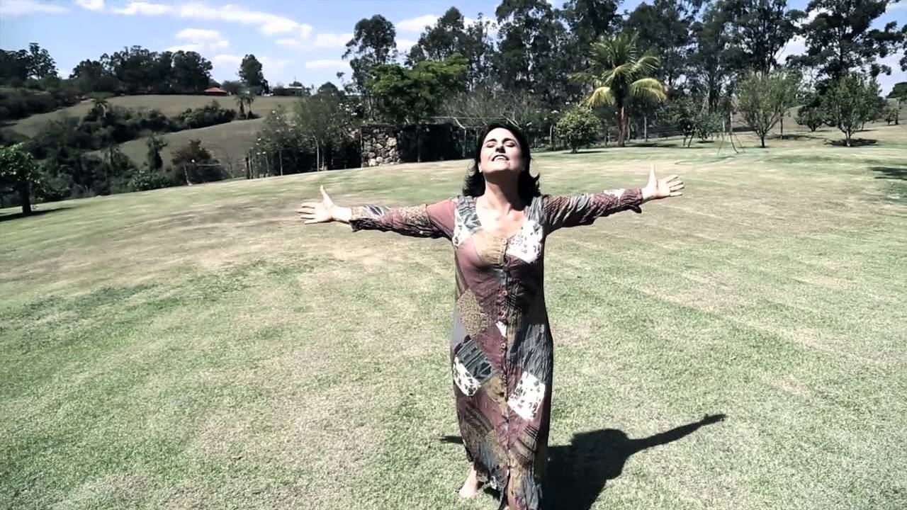 Ana Caram - Pensava em Você (CLIPE OFICIAL)