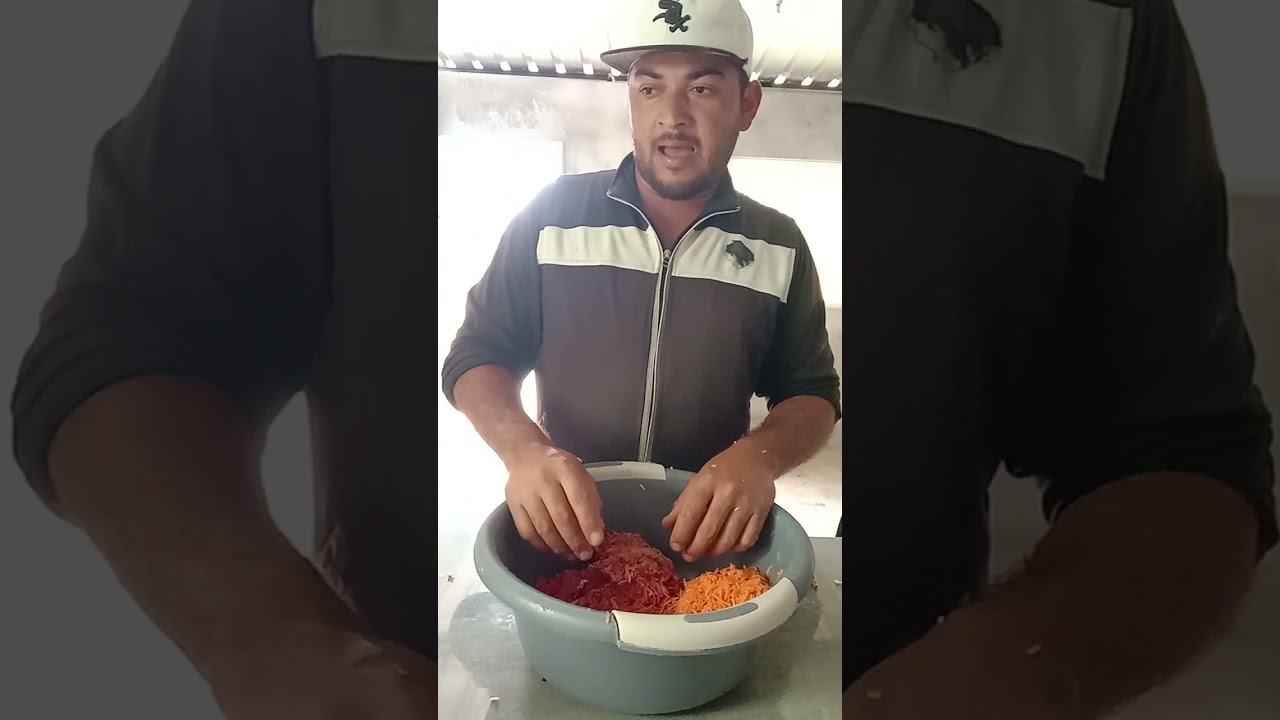 como alimentar un gallo en cuido