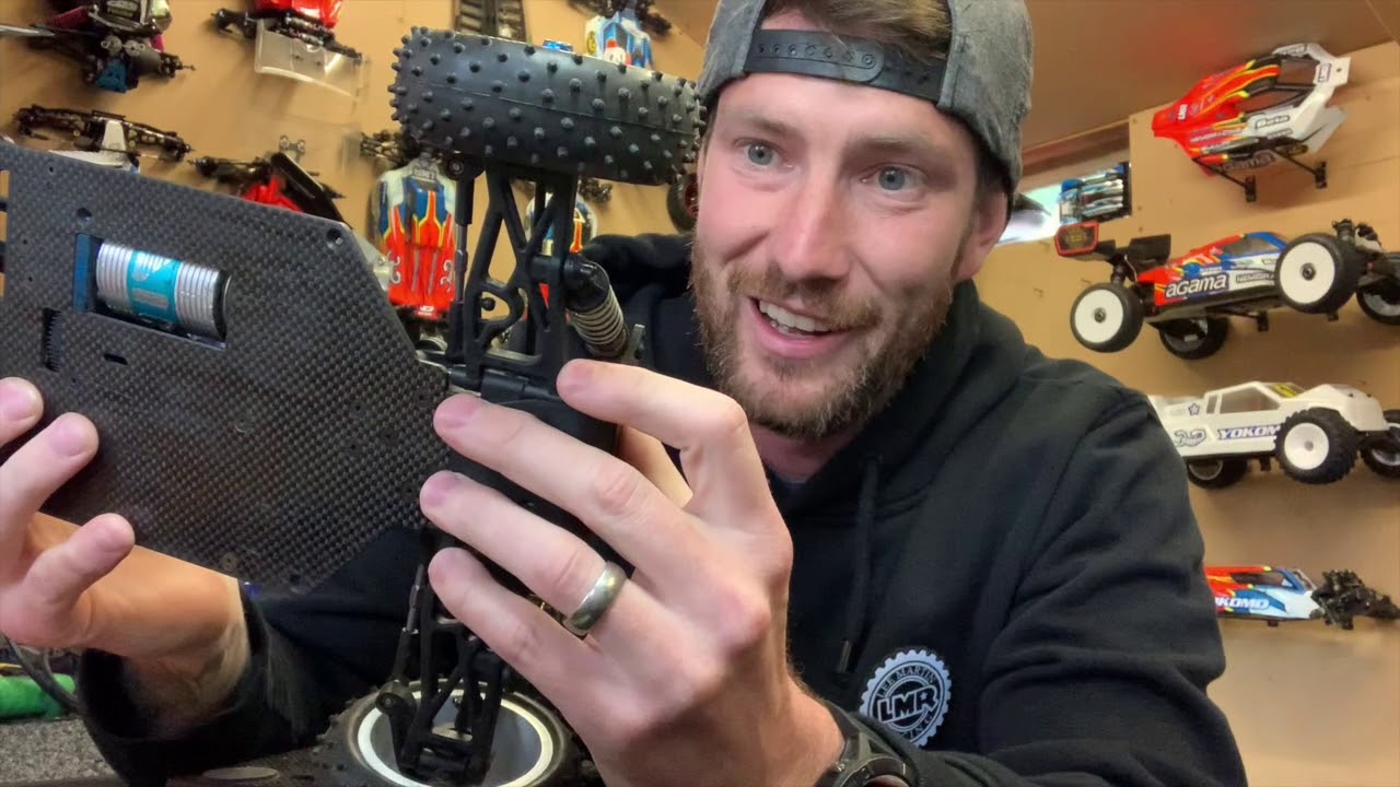 RC Cars that Rocked with Lee Martin - Episode 1 - 2008 Team Associated B44