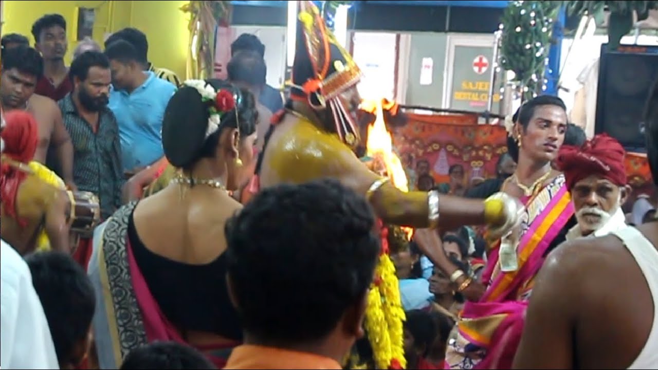 Sudalai madasamy swamy Aattam - Naiyandi Melam & Kaniyan Attam | Oosikattu Sudalai Madan Swamy Kovil