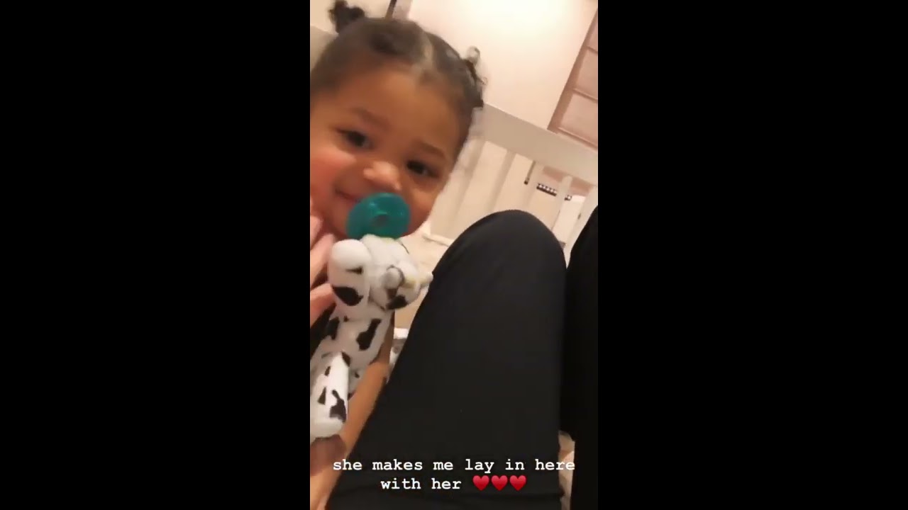 Kylie Jenner | Instagram Stories | November 19 - 25, 2019