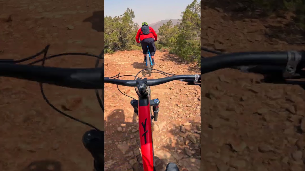 #shorts #mtb #morocco  #mtblife #mountainbike  #mtblife  #enduromtb #downhillmtb  #mtbgirl  #bike